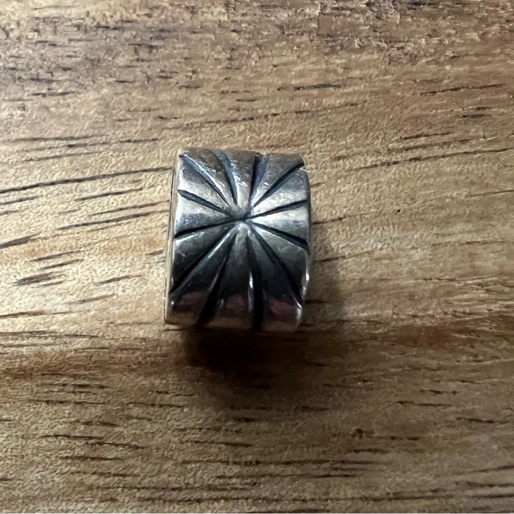 Pandora Silver Charm 925 B35